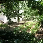 Marjan Hill - Close To Center & Garage Apartment *