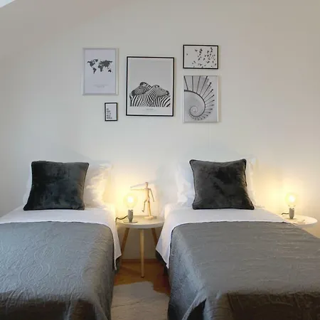 Apartamento Marjan Hill - Close To Center & Garage *