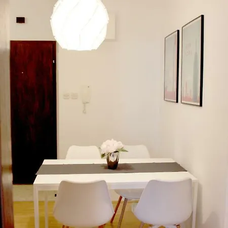 Daire Marjan Hill - Close To Center & Garage *